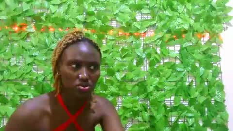 Snapshot of beib_love chatting on 09-21-25, 04:25 beib_love online show from 09-21-25, 04:25