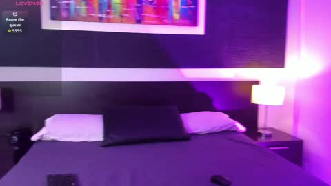 Snapshot of belajones chatting on 11-13-25, 11:14 Bela online show from 11-13-25, 11:14