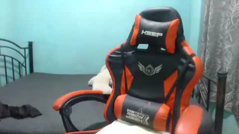 Tezza online show from 09-22-25, 07:32