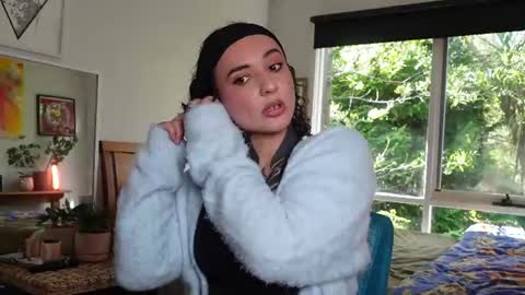 Snapshot of belen_osqura chatting on 07-09-26, 04:38 Alt Aussie online show from 07-09-26, 04:38