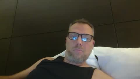 belgianordenary online show from 11-17-25, 09:31