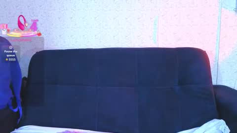 Snapshot of bella23_pm chatting on 03-03-26, 04:07 Bella Coleman online show from 03-03-26, 04:07