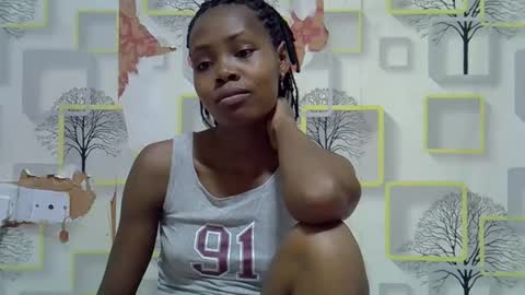 Snapshot of bella307697 chatting on 09-11-25, 10:32 Bella online show from 09-11-25, 10:32