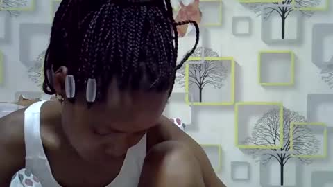 Snapshot of bella307697 chatting on 09-18-25, 08:27 Bella online show from 09-18-25, 08:27