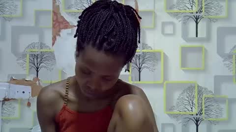 Snapshot of bella307697 chatting on 09-22-25, 01:29 Bella online show from 09-22-25, 01:29