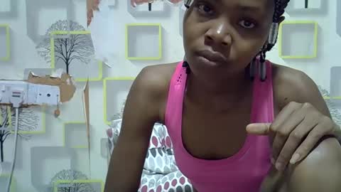 Snapshot of bella307697 chatting on 10-21-25, 03:57 Bella online show from 10-21-25, 03:57