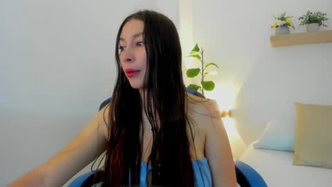 Snapshot of bella_99x chatting on 07-21-26, 11:56 Bel 3 online show from 07-21-26, 11:56