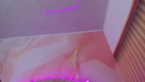 Melanie  online show from 12-02-25, 10:31