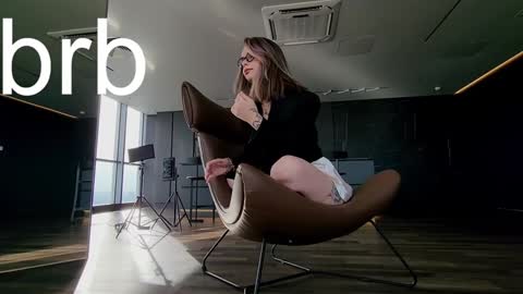 Snapshot of bella_alita chatting on 01-05-25, 05:41 lita online show from 01-05-25, 05:41