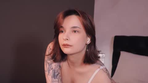 Snapshot of bella_alita chatting on 10-07-25, 08:17 lita online show from 10-07-25, 08:17