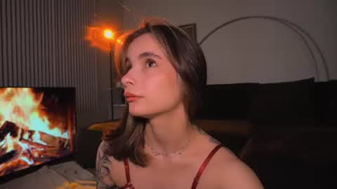 Snapshot of bella_alita chatting on 06-16-26, 05:21 lita online show from 06-16-26, 05:21