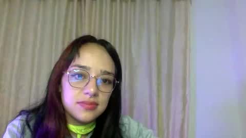 bella_and_koko online show from 03-25-26, 11:00