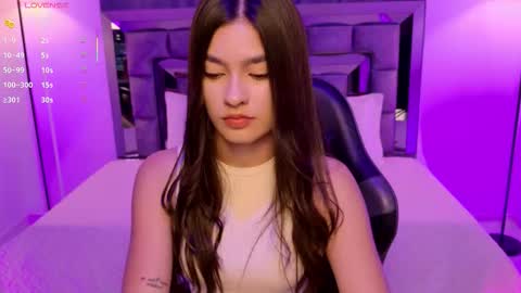 Bella  online show from 10-30-25, 02:13