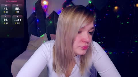 Bella online show from 01-15-25, 05:29