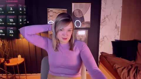 Bella online show from 01-22-25, 02:03