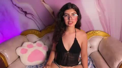 B  E  L  L  A  online show from 07-30-26, 07:24