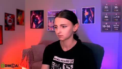 Bella online show from 06-13-26, 07:34