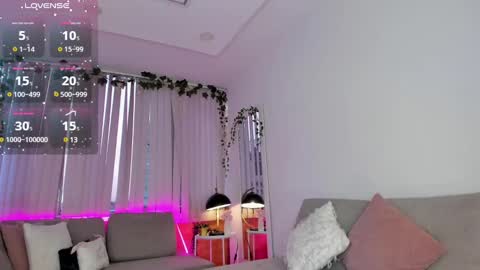 Snapshot of bella_es chatting on 03-04-25, 08:16 Onlyfans isa bella 23 online show from 03-04-25, 08:16