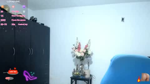 Bella online show from 04-12-26, 12:04