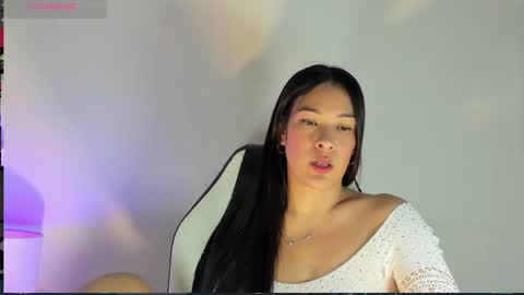 Laura online show from 02-16-25, 07:04