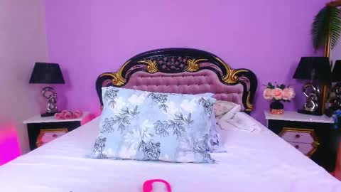 Snapshot of bella_hex chatting on 09-21-25, 05:25 Bella online show from 09-21-25, 05:25