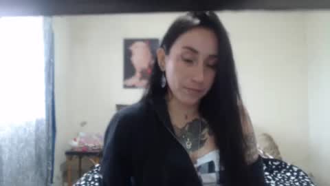 Snapshot of bella_luna34 chatting on 04-21-26, 02:56 bella_luna34 online show from 04-21-26, 02:56