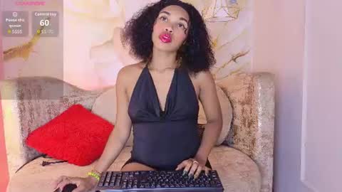 Snapshot of bella_moonlight_cr chatting on 06-20-26, 03:53 BELLA online show from 06-20-26, 03:53