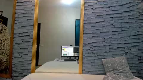 Snapshot of bella_posh chatting on 03-06-25, 07:47 bella_posh online show from 03-06-25, 07:47