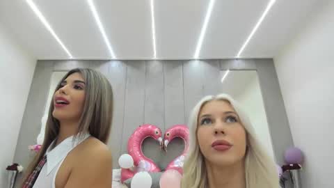 Snapshot of bella_posh chatting on 09-13-25, 10:59 bella_posh online show from 09-13-25, 10:59