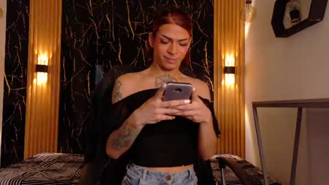 Snapshot of bella_salvatore chatting on 07-01-26, 07:57 online show from 07-01-26, 07:57