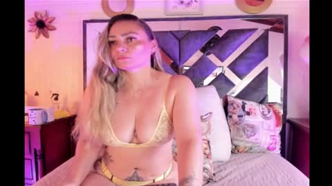 Snapshot of bella_volup chatting on 07-13-26, 11:46 bella_volup online show from 07-13-26, 11:46