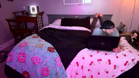 Roxy Rain online show from 02-22-25, 01:00