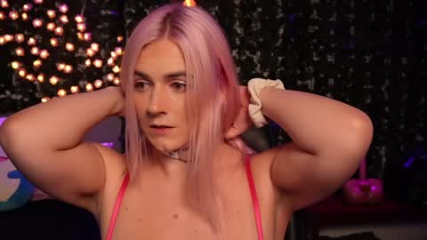 Bellalunabear trans   JadePlant Cis online show from 12-14-24, 05:18