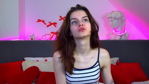 Bella online show from 02-23-26, 06:22