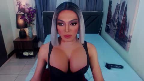 Snapshot of bellabumzyx chatting on 12-16-25, 07:35 Volta online show from 12-16-25, 07:35