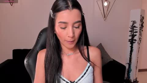  Bella C  online show from 10-02-25, 11:28