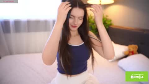 Snapshot of bellacle chatting on 02-13-25, 11:06 Bella I took a vacation and Ill be back on December 18th So dont lose me To keep in touch I have a TG - you can find below online show from 02-13-25, 11:06