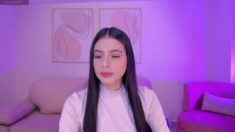 Bella online show from 05-13-26, 04:21