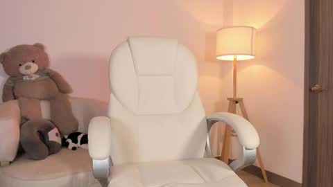 Snapshot of bellamia_ chatting on 05-09-26, 11:54 Bella Mia online show from 05-09-26, 11:54