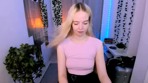 Bella online show from 06-07-26, 10:24