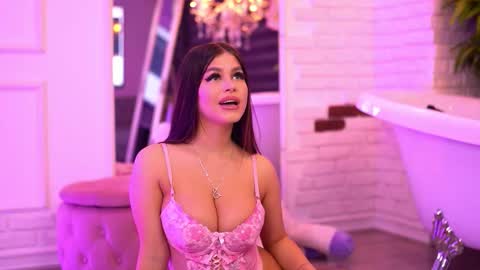 Bella online show from 09-12-25, 05:46