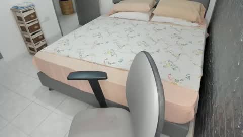 Bella  Angelycal online show from 04-06-26, 02:40