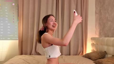 Anna  u can call me Ana de Armas online show from 11-06-25, 05:25