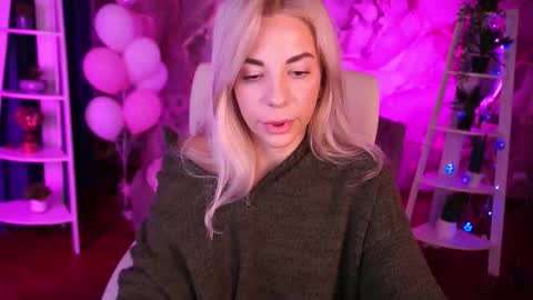 Bella online show from 02-25-26, 05:06