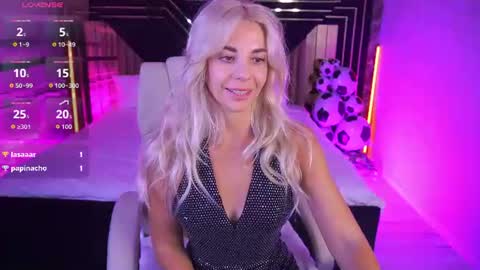Snapshot of bellarayyy chatting on 07-02-26, 02:12 Bella online show from 07-02-26, 02:12