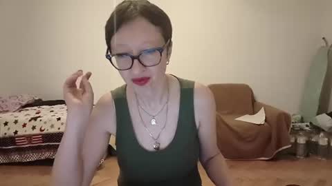Emma online show from 06-14-26, 07:16
