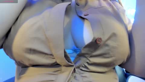  Bella Rose  online show from 12-15-25, 06:17