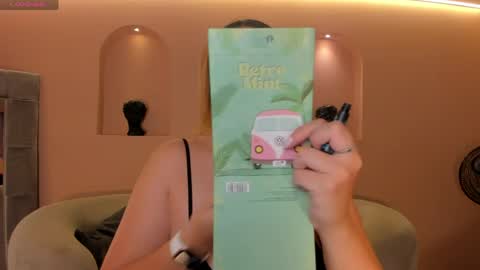  Bella Rose  online show from 05-15-26, 05:47