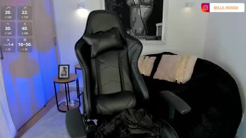 CALL ME BELLA online show from 01-12-26, 02:39