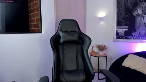 CALL ME BELLA online show from 02-01-26, 12:31